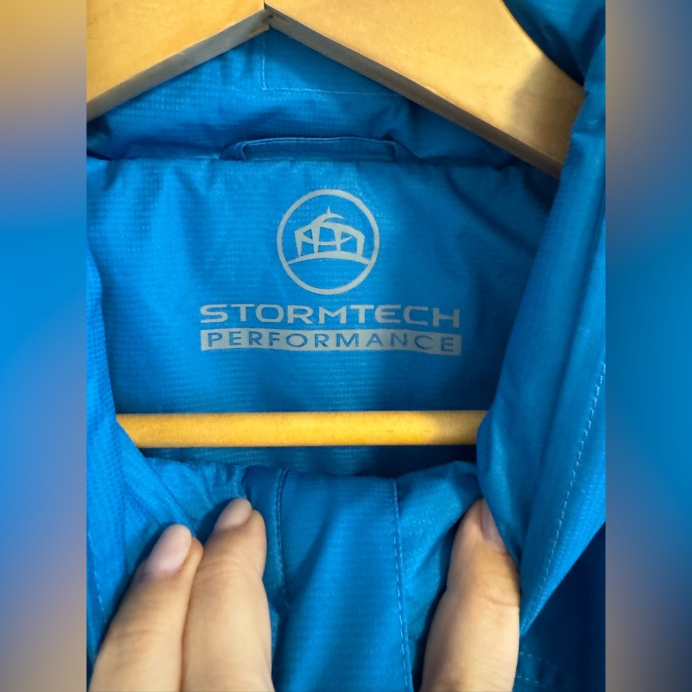 NWT Storm tech Jacket - Picture 3 of 5
